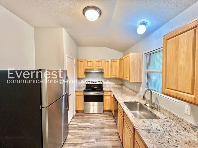 Photo - 146 Creek Cove Dr