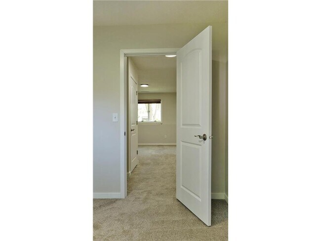 Photo - 512 Nelson Ct