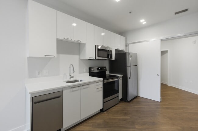 Photo - 989 S Buchanan St Unidad #308