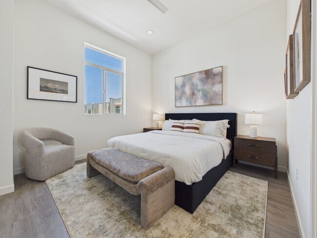 Photo - Solaterra Granada Hills
