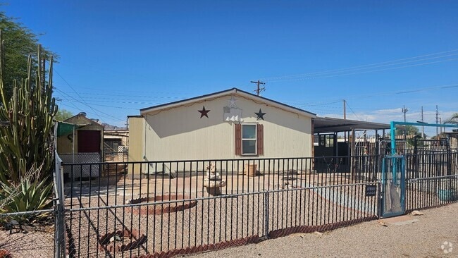 Building Photo - Nice Manufactured Home