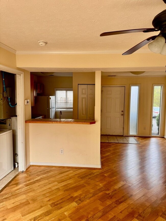 Photo - 2 Bedroom || 1 Bathroom Townhome