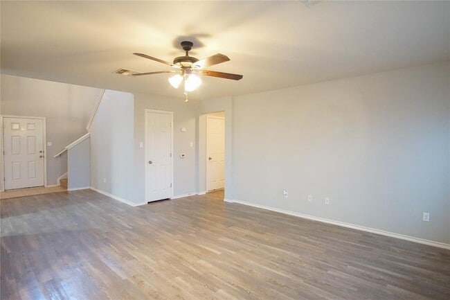 Photo - 210 King Ridge Dr
