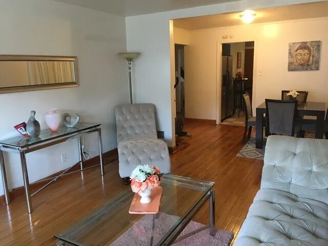 Photo - 7827 S Ridgeland Ave Unit 1