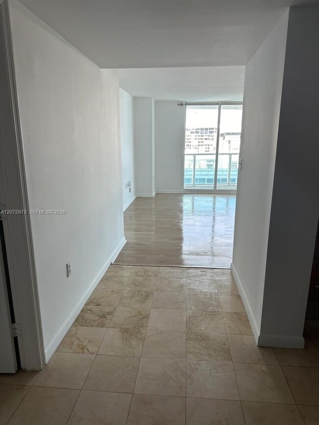 Photo - 2101 Brickell Ave Unit 1902
