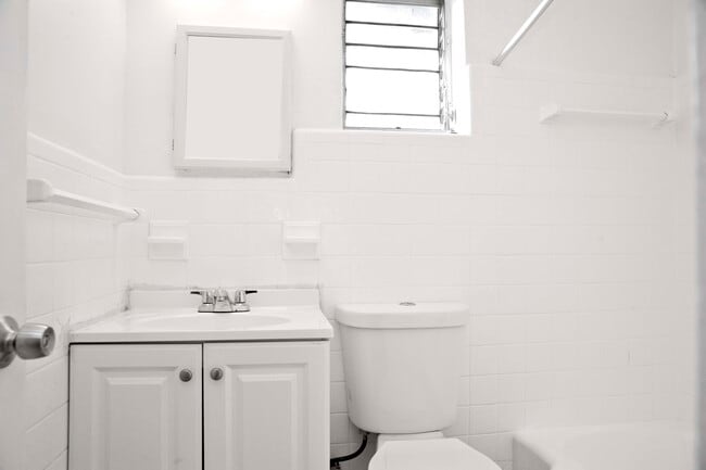 Photo - 2306 Fillmore St Unit #7