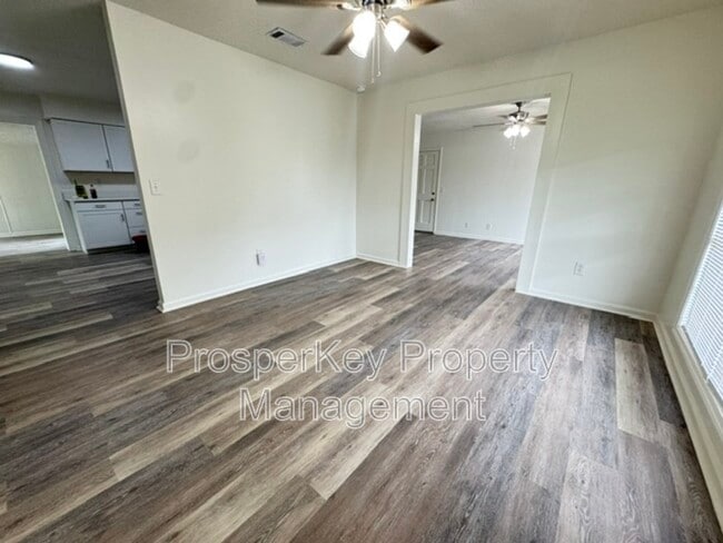Photo - 6330 Newick Dr