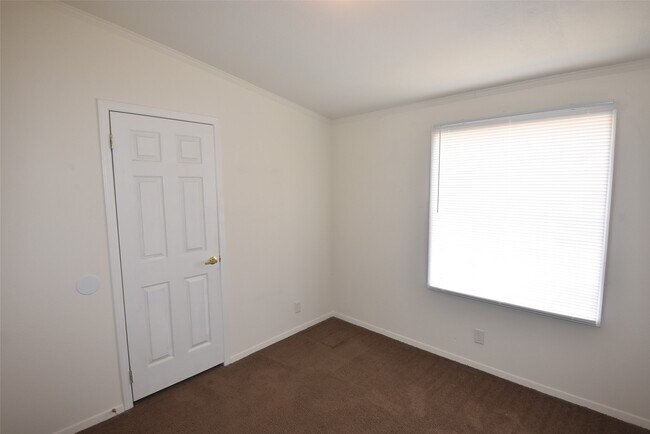 Photo - 10007 Elderberry Park Ln