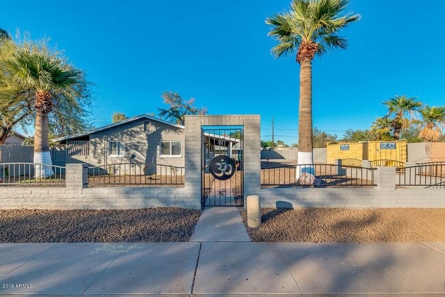 1838 E Oak St Unidad 1