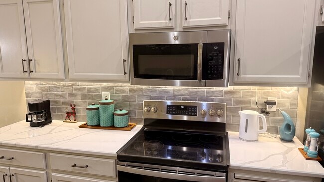 Photo - 4233 S Trailridge Ave