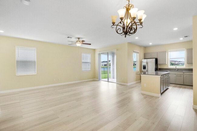 Photo - 8292 NW Greenbank Cir