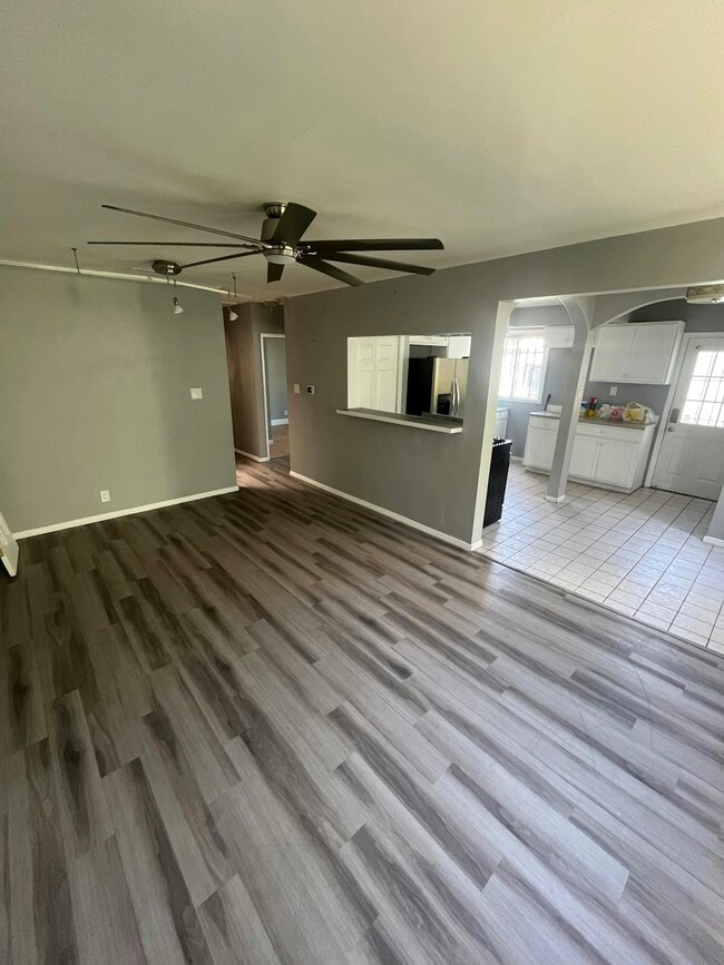 Photo - 15700 Crenshaw Blvd