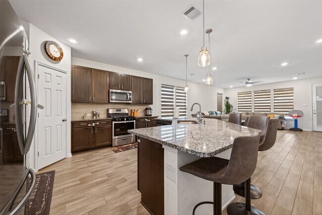 Photo - 5724 Texas Sage Dr