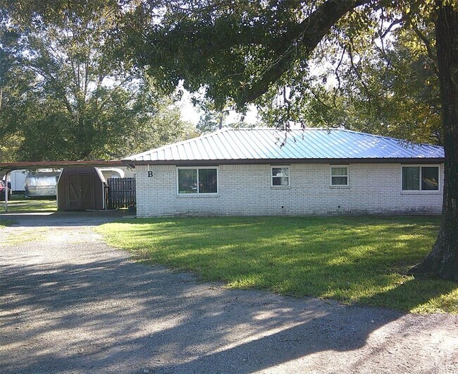 Building Photo - 22433 Yancy Rd Unit B Rental