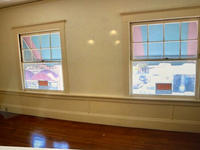 Photo - 4403 Piedmont Ave Unidad B