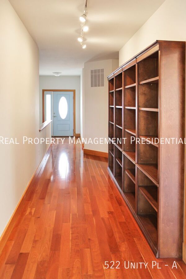 Photo - 522 Unity Pl Unit A