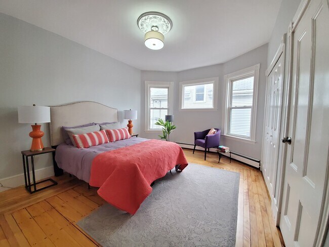 Photo - 25 Kensington Ave Unit 2