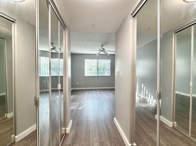 Photo - 1100 Crestwood Ct S Unit 1108