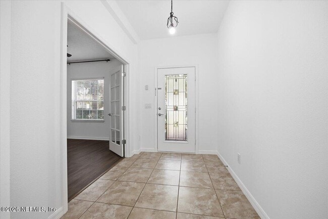 Photo - 18 Amherst Pl