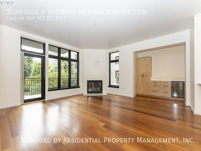 Photo - 1030 NW Johnson St