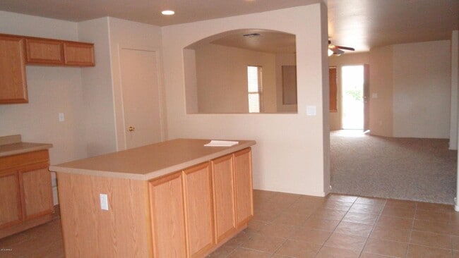 Photo - 16377 W Cottonwood St