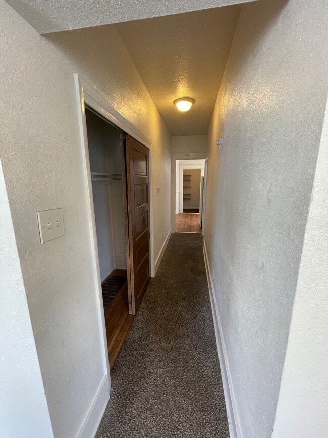 Photo - (1532 9th Ave)