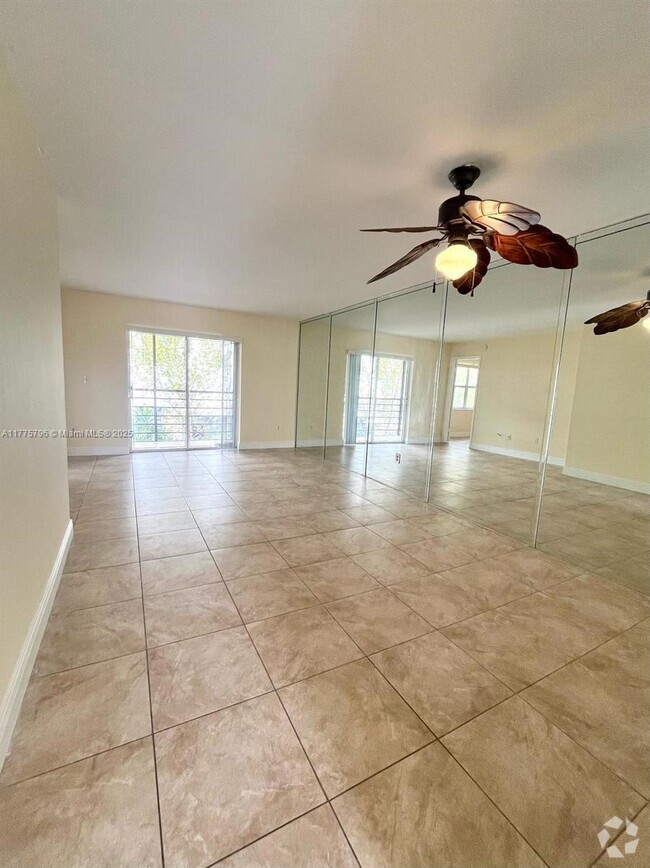 Building Photo - 20800 NE 8th Ct Unit 201-17 Rental