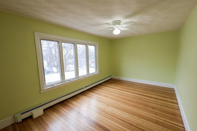 Photo - 60 Essex St Unit 2