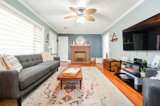 Photo - 3 Bedroom 2 Bathroom in Morningside of Park Circle