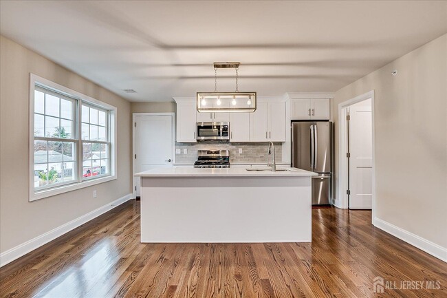 Photo - 1400 Hamilton Blvd Unit 2