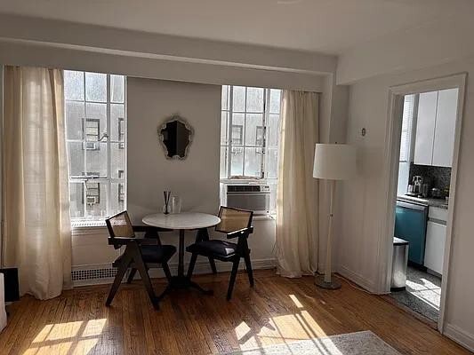 Photo - 353 W 56th St Unidad 6H