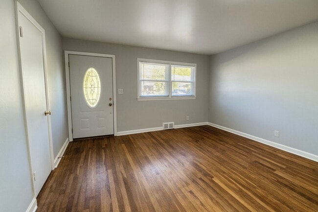 Photo - 8414 Dawn Dr