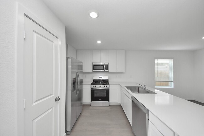 Photo - 1134 Blue Stone Dr
