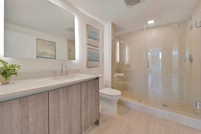 Photo - Southeast 1st Avenue, Delray Beach, FL 33444 - 2 BR 2 BA condo