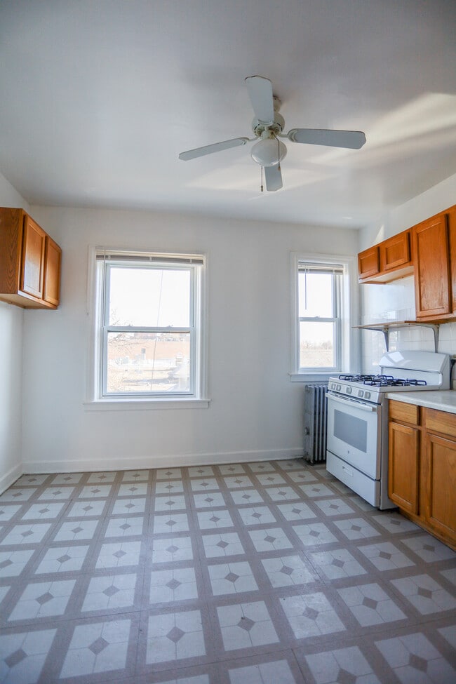 Photo - 5939 N Northwest Hwy Unit #3A