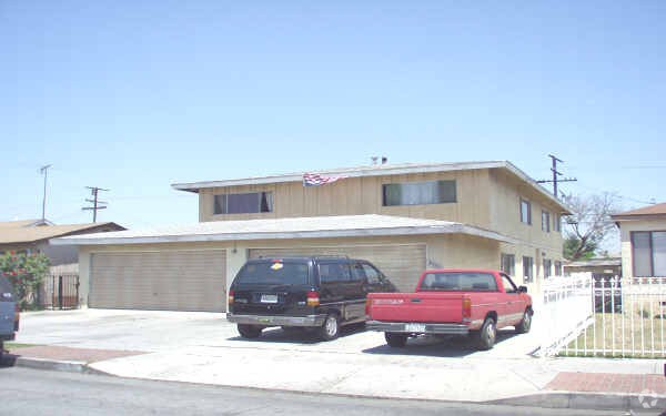 Photo - 9530 San Vincente Ave Apartments