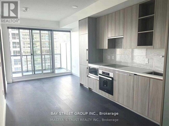 Photo - 85 McMahon Dr Unit 2107