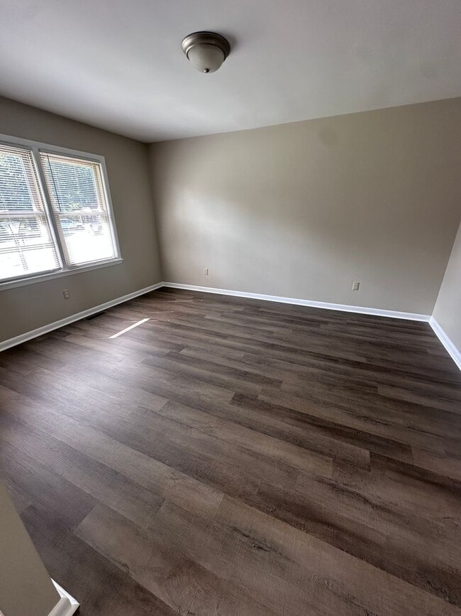 Photo - 706 Fremont Pl