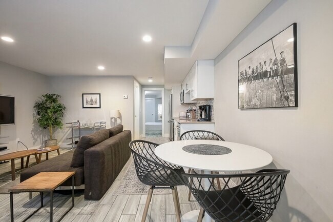 1723 Willard St NW Unit SI ID1587681P