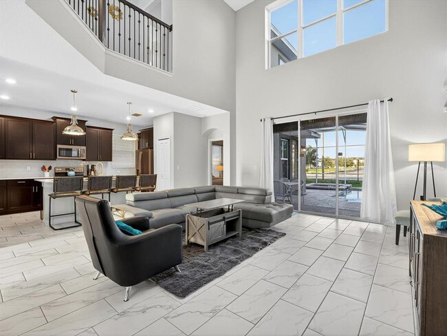 Photo - 620 Sticks St