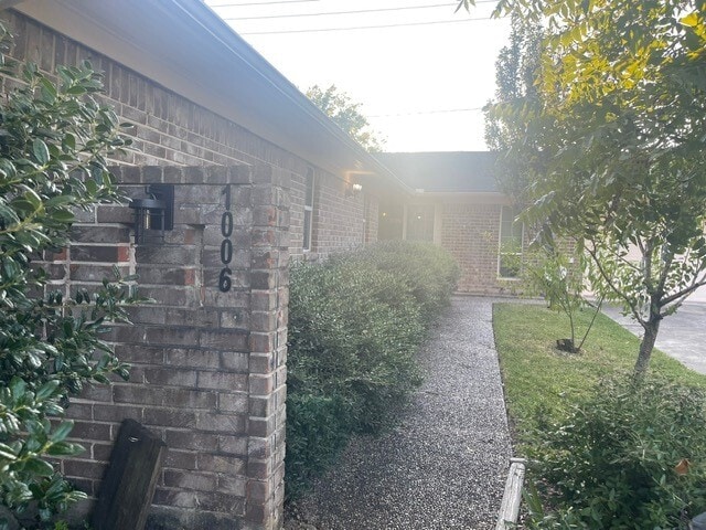 Photo - 1006 Walnut Bend Ln