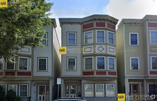 Building Photo - 153 D St Rental