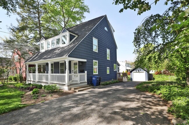 Photo - 125 S Knox St