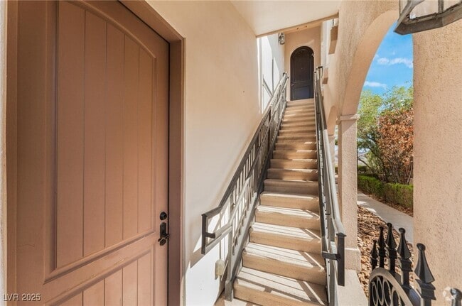 Building Photo - 24 Via Vasari Unit 204 Rental