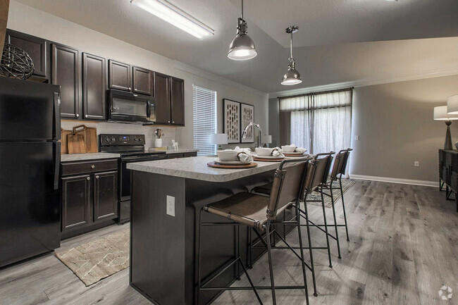 Expansive Kitchen Islands - Cortland Northlake Rental