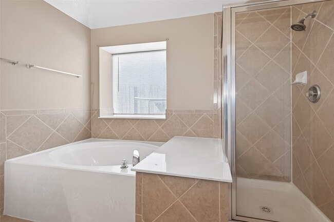 Building Photo - 18727 Forest Deer Rd