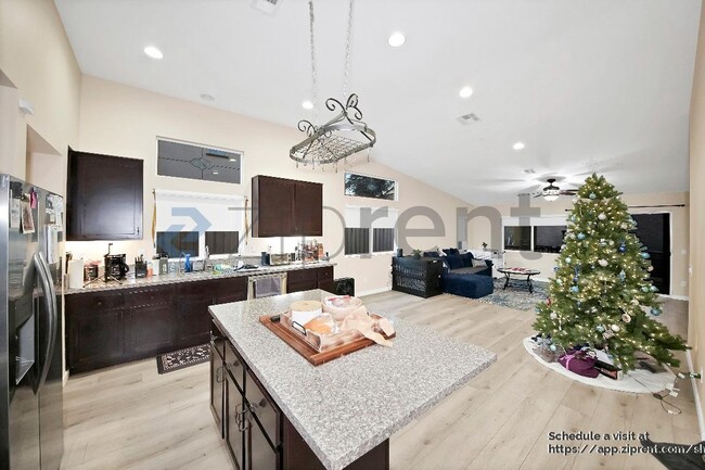 Photo - 34142 Dianthus Ln