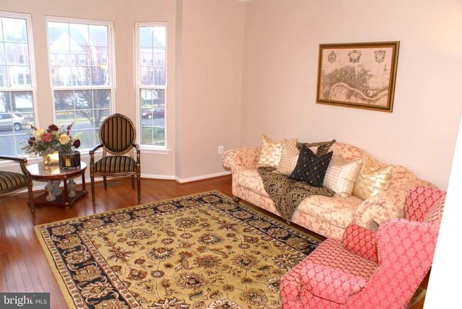 Photo - 2909 Mainstone Dr