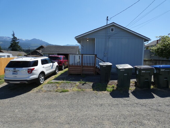 Photo - Cozy Cute on the West Side