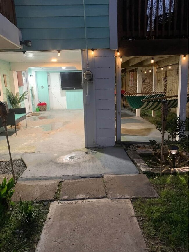 Photo - 1609 E Bayshore Dr Unit B